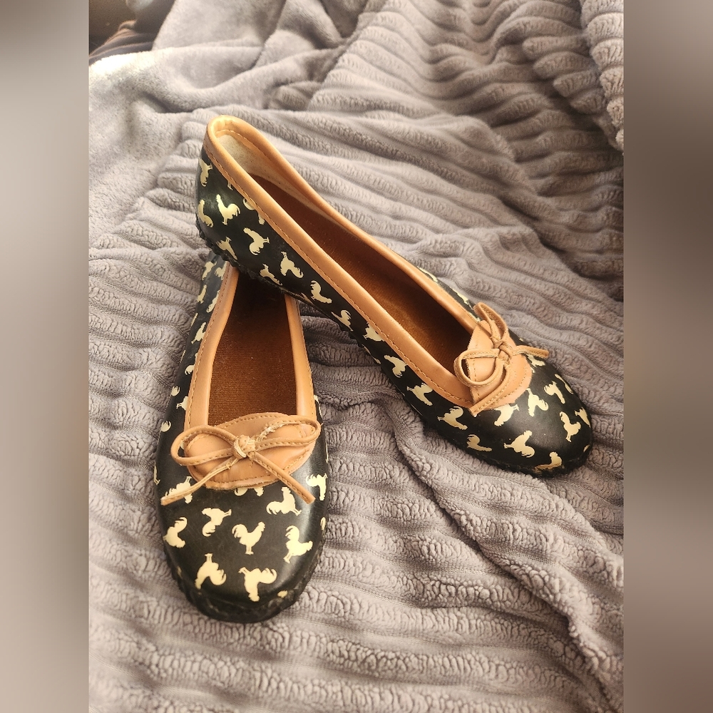 Western Chief Chicken Ballet Flats